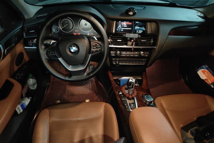 Used BMW X4 2014 xDrive20i X Design Package Center Console