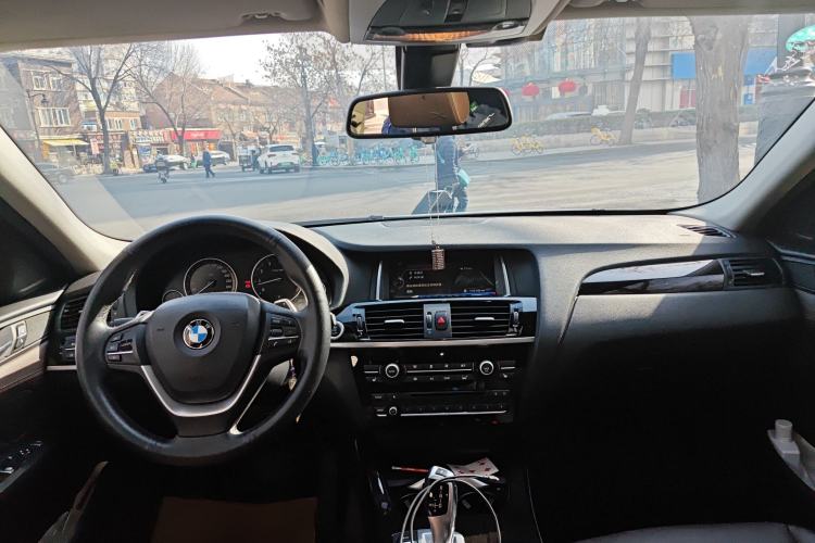 Used BMW X4 2014 xDrive20i X Design Package Center Console
