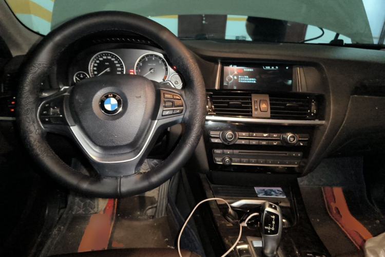 Used BMW X4 2014 xDrive20i X Design Package Center Console
