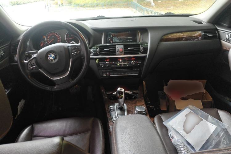 Used BMW X4 2014 xDrive20i X Design Package Center Console