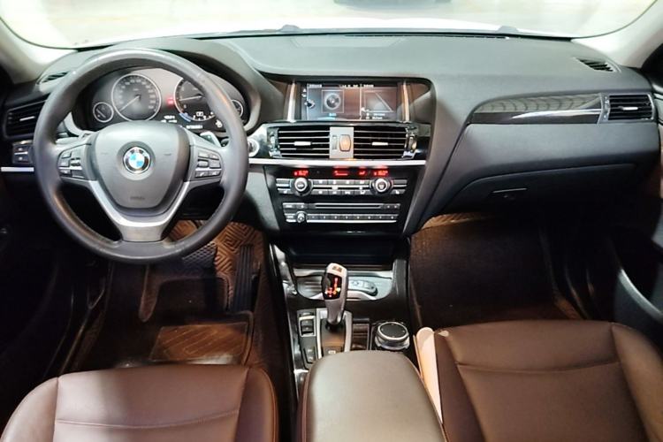Used BMW X4 2014 xDrive20i X Design Package Center Console