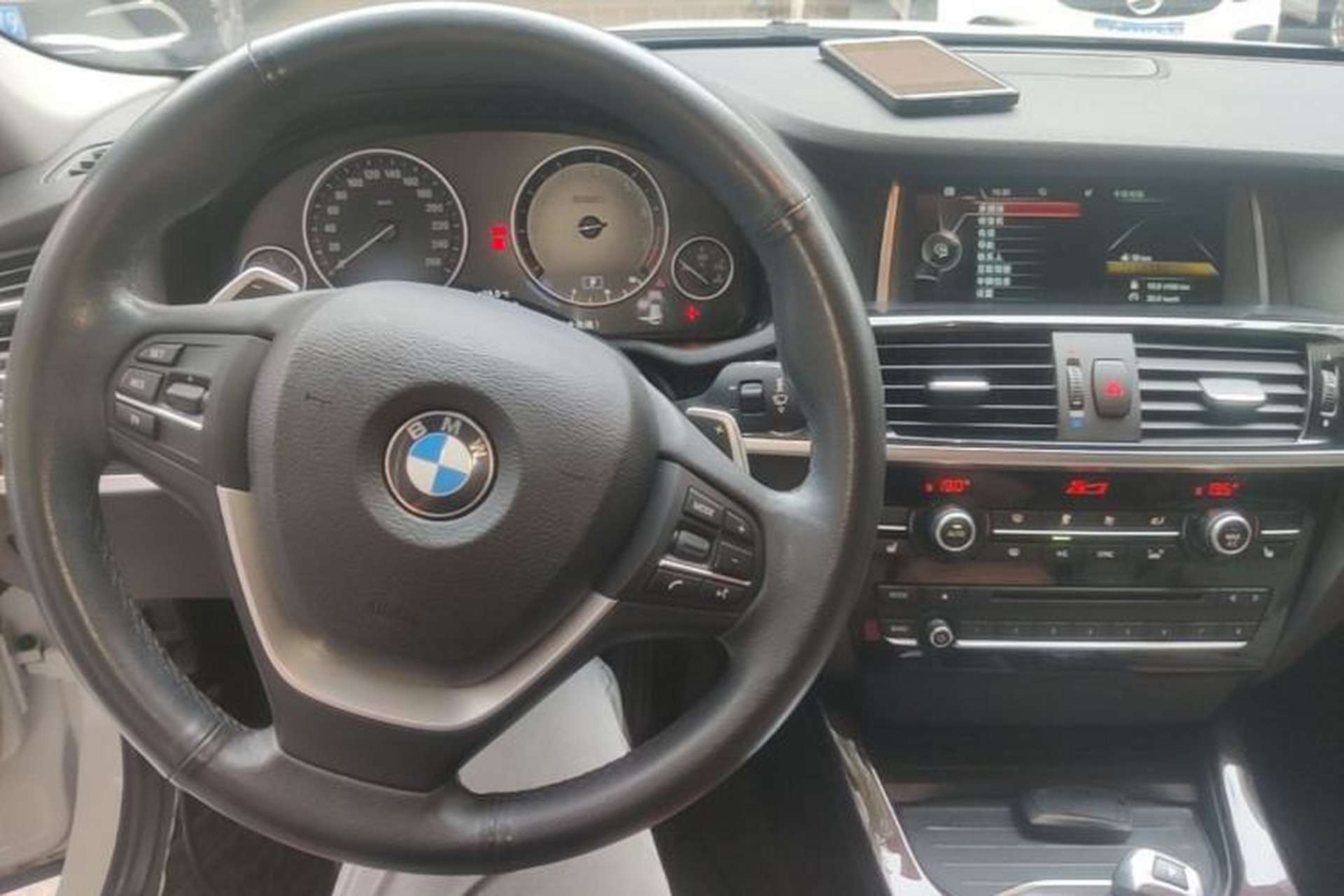 Used BMW X4 2014 xDrive20i X Design Package Center Console