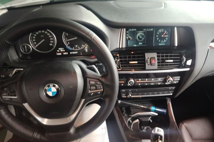 Used BMW X4 2014 xDrive20i X Design Package Center Console