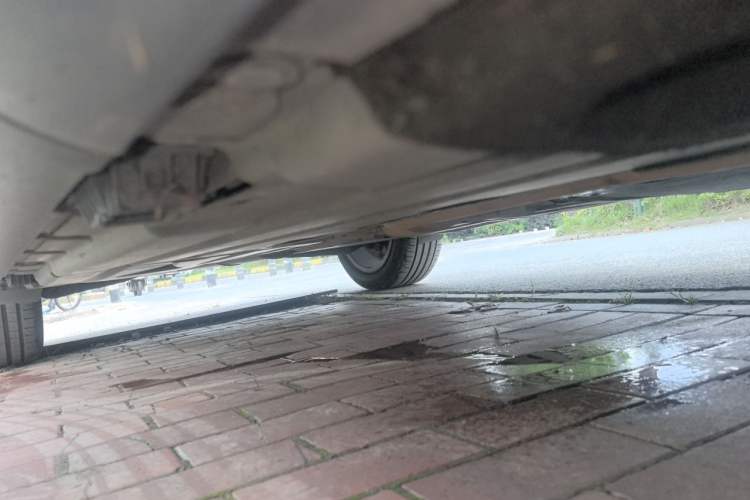 Used BMW X4 2014 xDrive20i X Design Package Chassis Rear Left