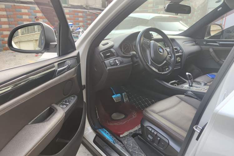 Used BMW X4 2014 xDrive20i X Design Package Driver Seat