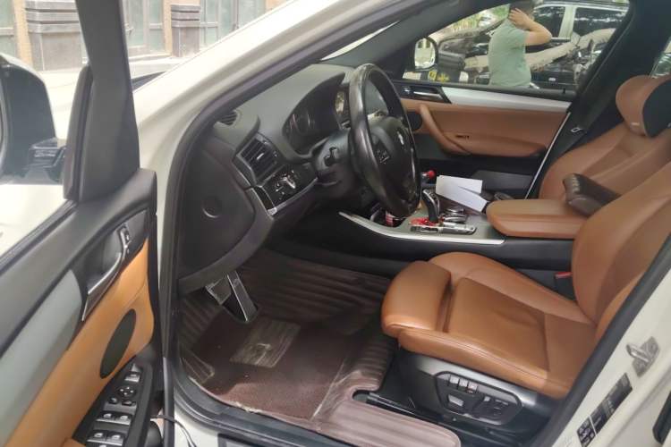 Used BMW X4 2014 xDrive28i M Sport Edition Driver Seat