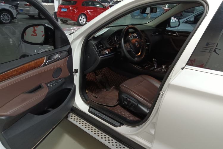 Used BMW X4 2014 xDrive20i X Design Package Driver Seat