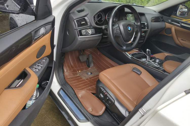 Used BMW X4 2014 xDrive20i X Design Package Driver Seat