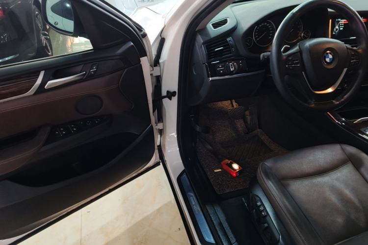 Used BMW X4 2014 xDrive20i X Design Package Driver Seat