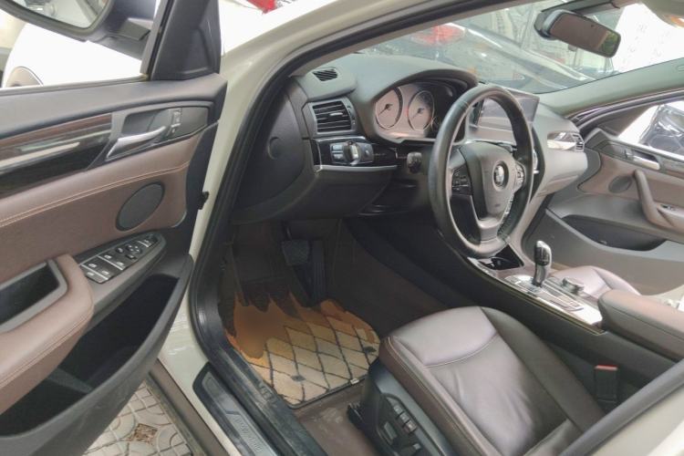 Used BMW X4 2014 xDrive20i X Design Package Driver Seat