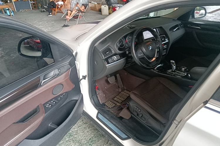 Used BMW X4 2014 xDrive20i X Design Package Driver Seat