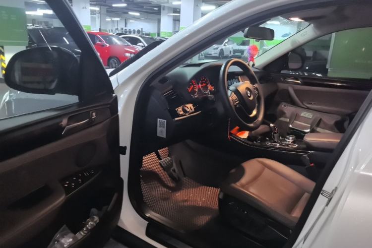 Used BMW X4 2014 xDrive20i X Design Package Driver Seat