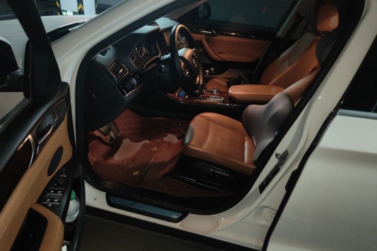 Used BMW X4 2014 xDrive20i X Design Package Driver Seat