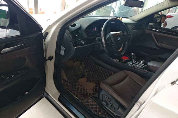 Used BMW X4 2014 xDrive20i X Design Package Driver Seat