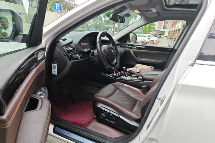 Used BMW X4 2014 xDrive20i X Design Package Driver Seat