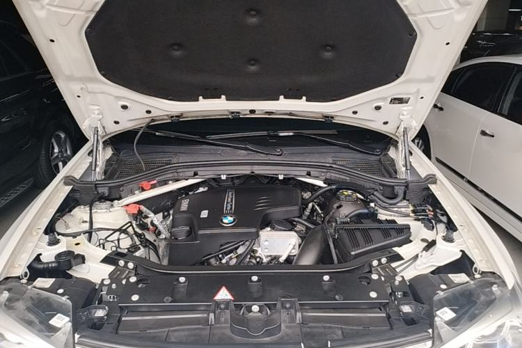 Used BMW X4 2014 xDrive20i X Design Package Engine Bay
