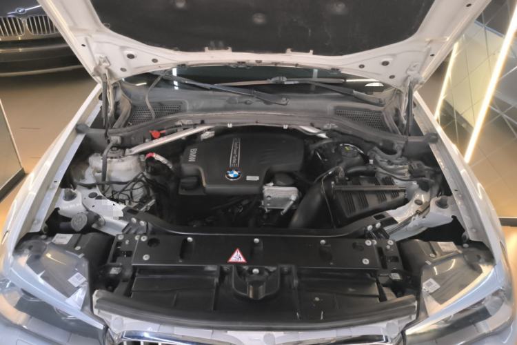 Used BMW X4 2014 xDrive20i X Design Package Engine Bay