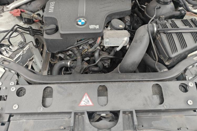 Used BMW X4 2014 xDrive28i Leading Model Engine Bay
