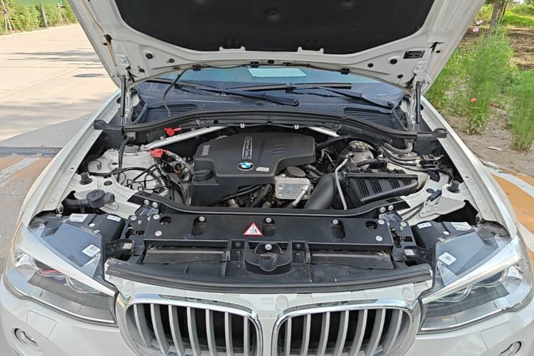 Used BMW X4 2014 xDrive20i X Design Package Engine Bay