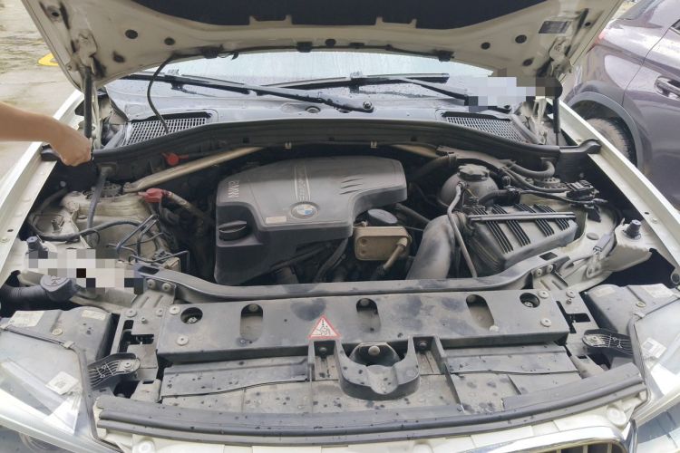 Used BMW X4 2014 xDrive20i X Design Package Engine Bay