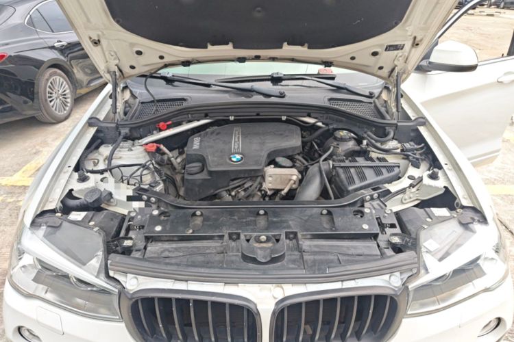 Used BMW X4 2014 xDrive20i X Design Package Engine Bay