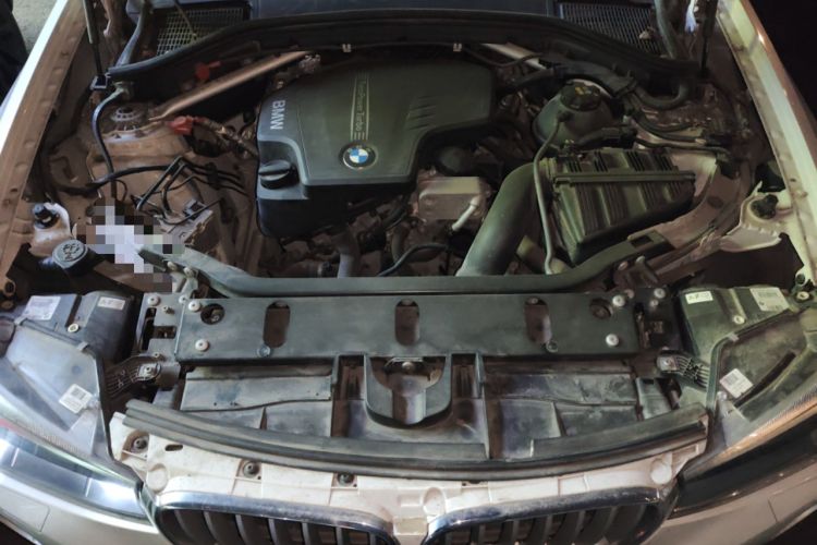 Used BMW X4 2014 xDrive20i X Design Package Engine Bay