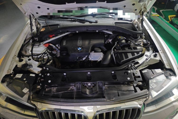 Used BMW X4 2014 xDrive20i X Design Package Engine Bay