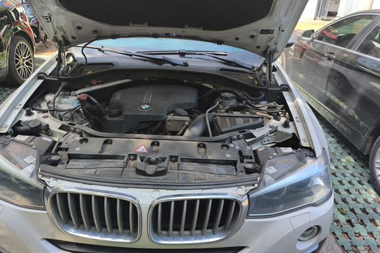 Used BMW X4 2014 xDrive20i X Design Package Engine Bay Left