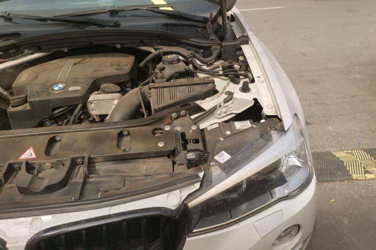 Used BMW X4 2014 xDrive20i X Design Package Engine Bay Left