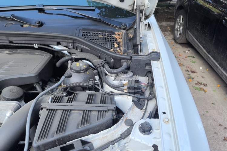 Used BMW X4 2014 xDrive20i X Design Package Engine Bay Left
