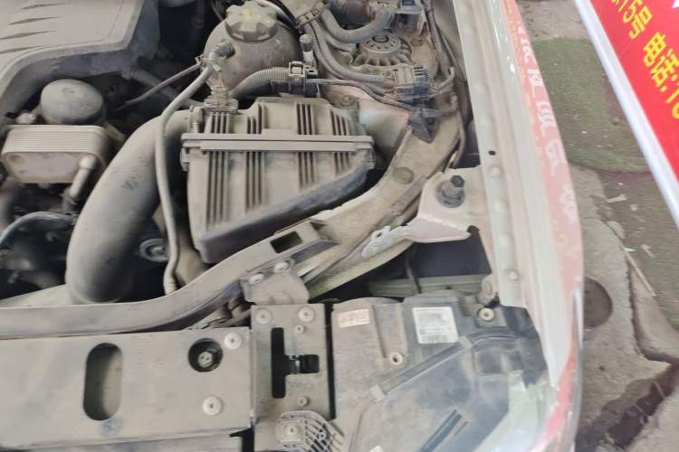Used BMW X4 2014 xDrive20i X Design Package Engine Bay Left