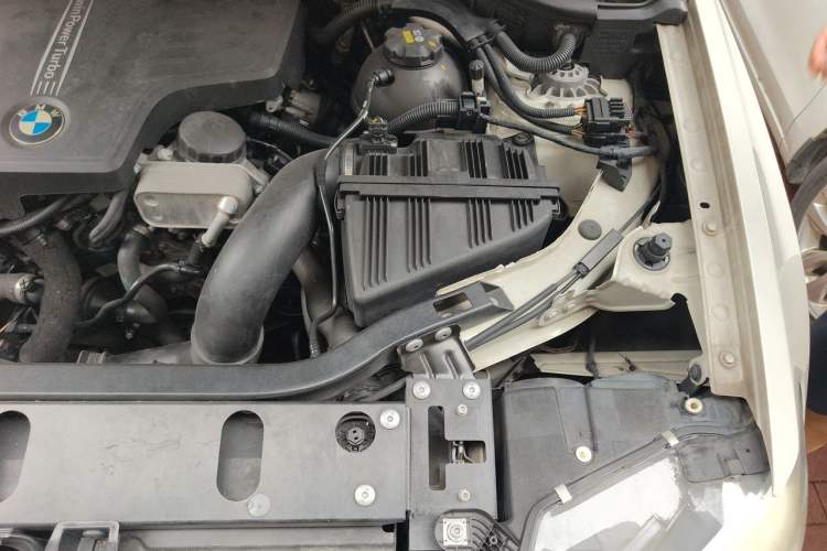 Used BMW X4 2014 xDrive20i X Design Package Engine Bay Left