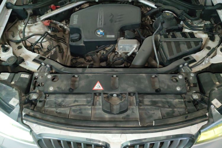 Used BMW X4 2014 xDrive20i X Design Package Engine Bay