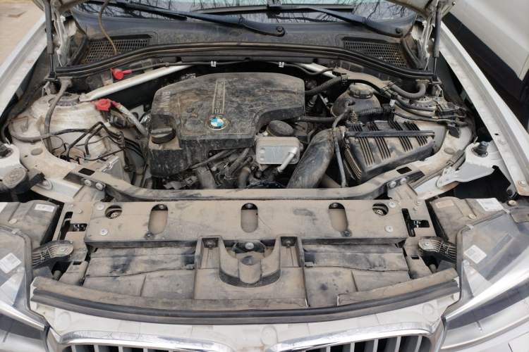 Used BMW X4 2014 xDrive20i X Design Package Engine Bay