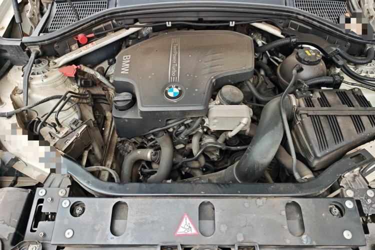 Used BMW X4 2014 xDrive20i X Design Package Engine Bay