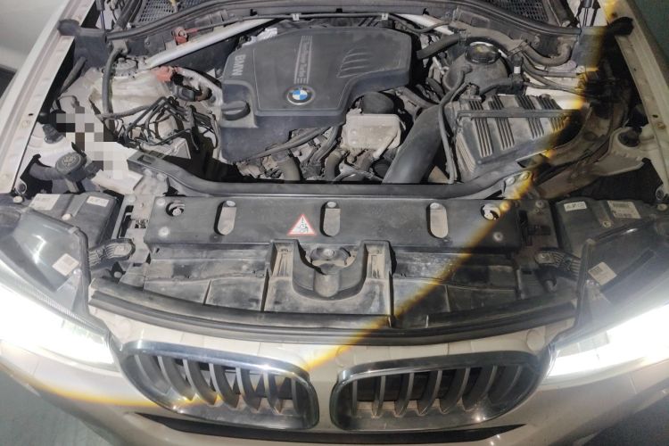 Used BMW X4 2014 xDrive20i X Design Package Engine Bay