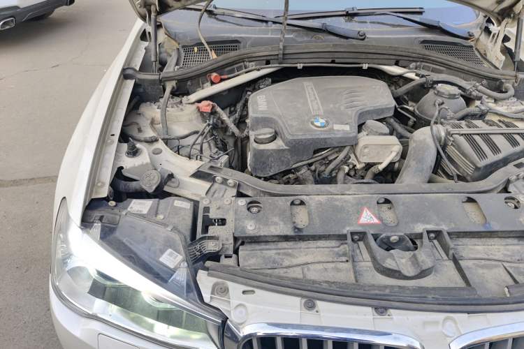 Used BMW X4 2014 xDrive20i X Design Package Engine Bay Right