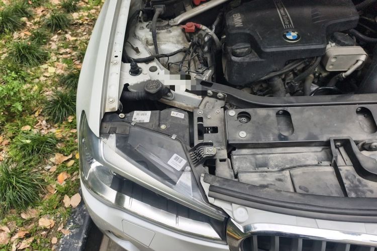 Used BMW X4 2014 xDrive20i X Design Package Engine Bay Right