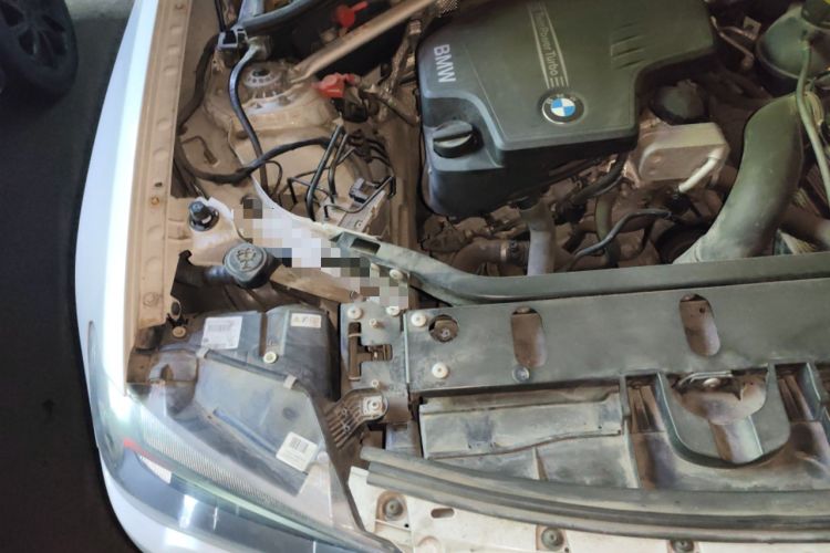 Used BMW X4 2014 xDrive20i X Design Package Engine Bay Right