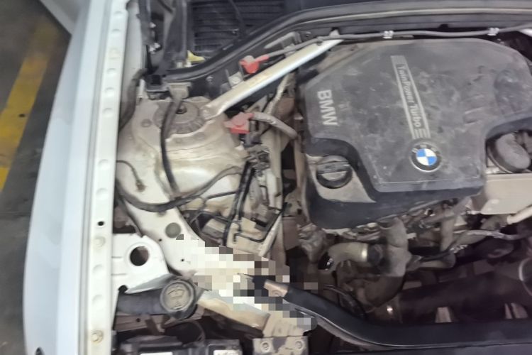 Used BMW X4 2014 xDrive20i X Design Package Engine Bay Right