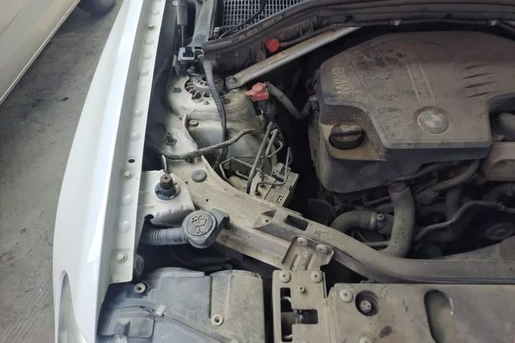 Used BMW X4 2014 xDrive20i X Design Package Engine Bay Right