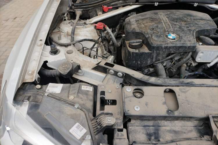 Used BMW X4 2014 xDrive20i X Design Package Engine Bay Right