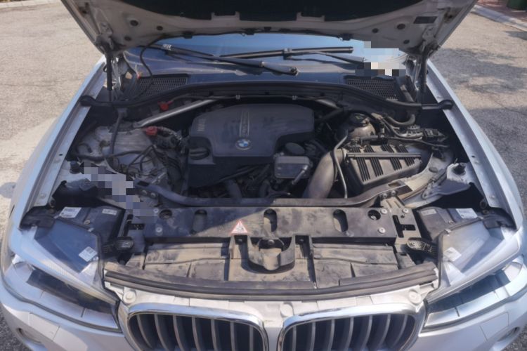 Used BMW X4 2014 xDrive20i X Design Package Engine Bay