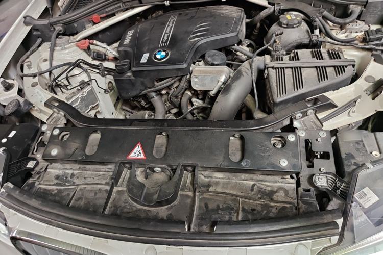 Used BMW X4 2014 xDrive20i X Design Package Engine Bay