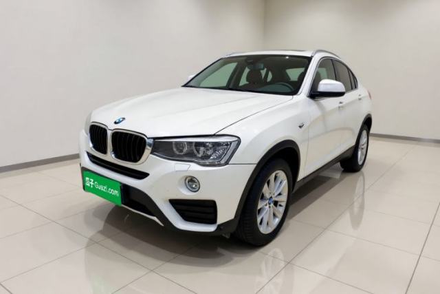 BMW X4 2014 xDrive28i Leading Model مستعملة