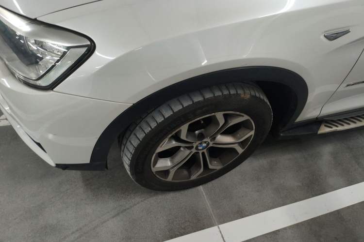 Used BMW X4 2014 xDrive20i X Design Package Exterior 2