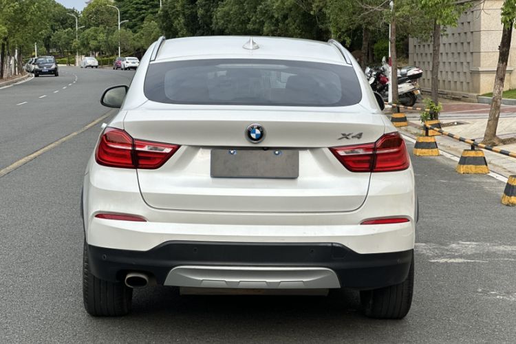 Used BMW X4 2014 xDrive20i X Design Package Exterior 3