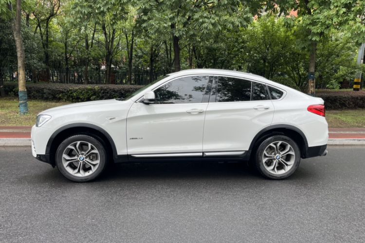 Used BMW X4 2014 xDrive20i X Design Package Exterior 3