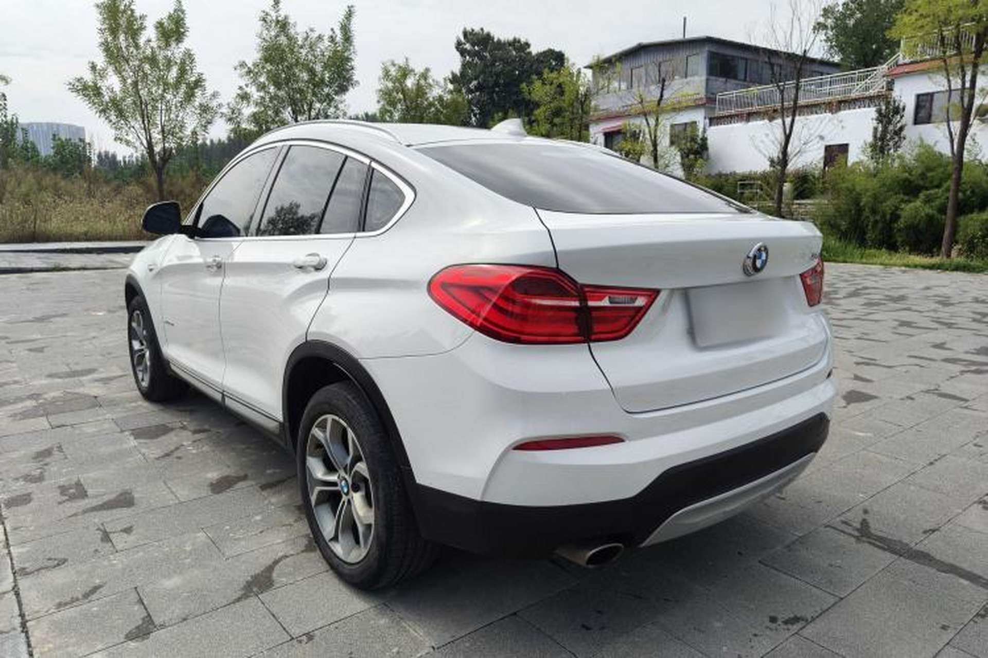 Used BMW X4 2014 xDrive20i X Design Package Exterior 4