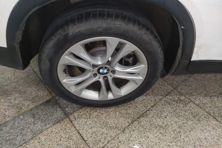 Used BMW X4 2014 xDrive28i Leading Model Exterior 5